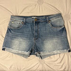 STS Blue shorts; size 31